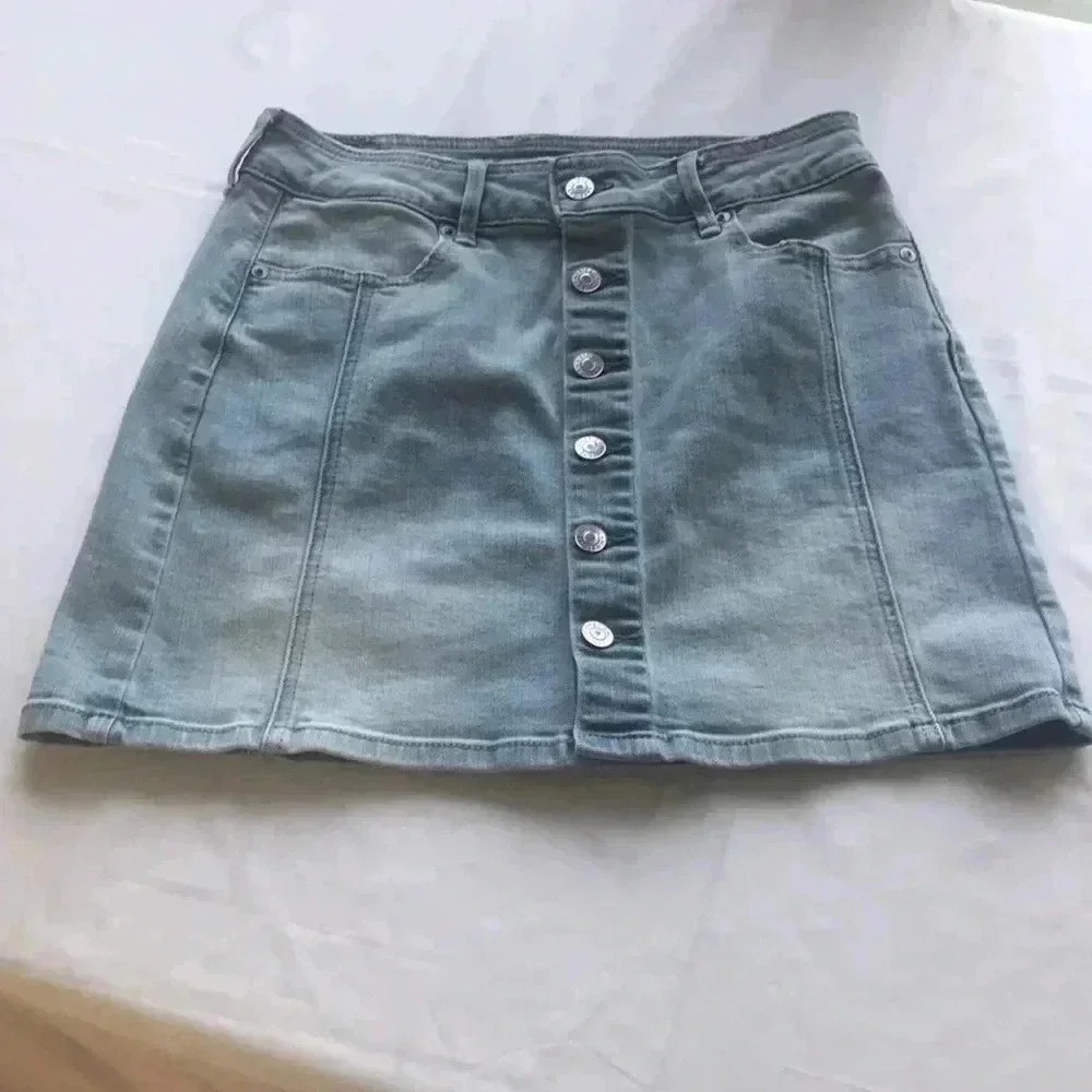 American Eagle womens skirt size 4